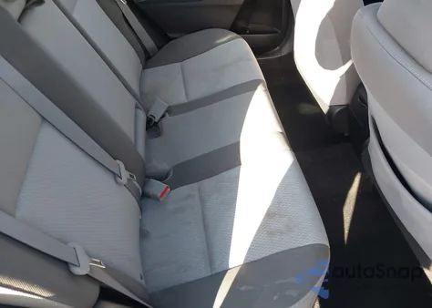 2017 Toyota Corolla Le z USA, uszkodzony, nr VIN 2T1BURHE2HC792610